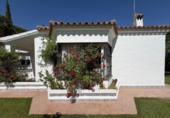 Chalet independiente con terreno en alquiler en la España, Conil de la Frontera, ref: TR417149 foto