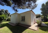 Chalet independiente con terreno en alquiler en la España, Conil de la Frontera, ref: TR417149 foto