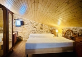 Chalet independiente con terreno en venta en la España, Cretas, ref: TR417064 foto