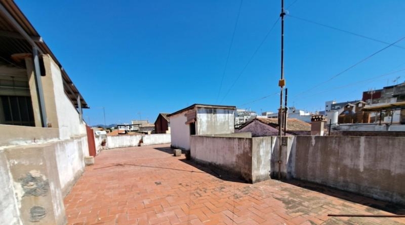 València - Carcaixent - 208m2