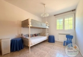 Chalet independiente con terreno en venta en la España, Viana de Cega, ref: TR417082 foto