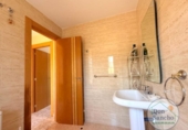 Chalet independiente con terreno en venta en la España, Viana de Cega, ref: TR417082 foto