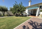 Chalet independiente con terreno en venta en la España, Arcos de la Frontera, ref: TR417085 foto