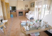 Chalet independiente con terreno en venta en la España, Badajoz, ref: TR417086 foto