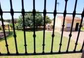 Chalet independiente con terreno en venta en la España, Badajoz, ref: TR417086 foto