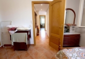 Chalet independiente con terreno en venta en la España, Badajoz, ref: TR417086 foto