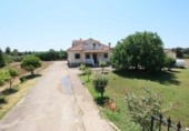 Chalet independiente con terreno en venta en la España, Badajoz, ref: TR417086 foto