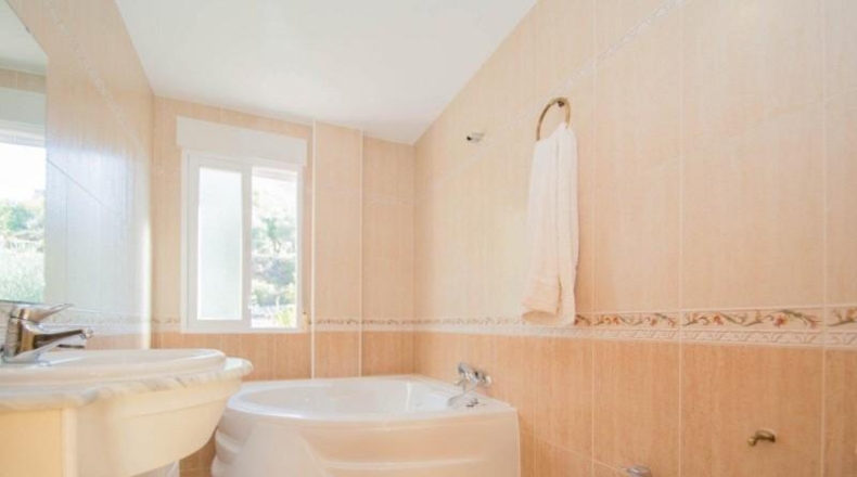 Гранада - Güéjar Sierra - 1500m2