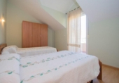 Chalet independiente con terreno en venta en la España, Güéjar Sierra, ref: TR403999 foto