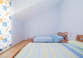Chalet independiente con terreno en venta en la España, Güéjar Sierra, ref: TR403999 foto
