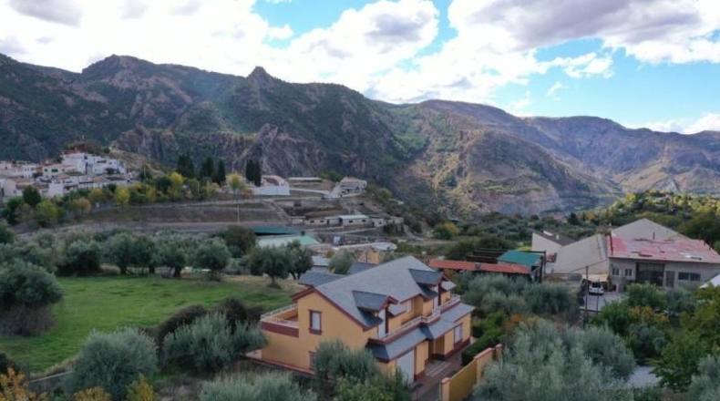 Гранада - Güéjar Sierra - 1500m2