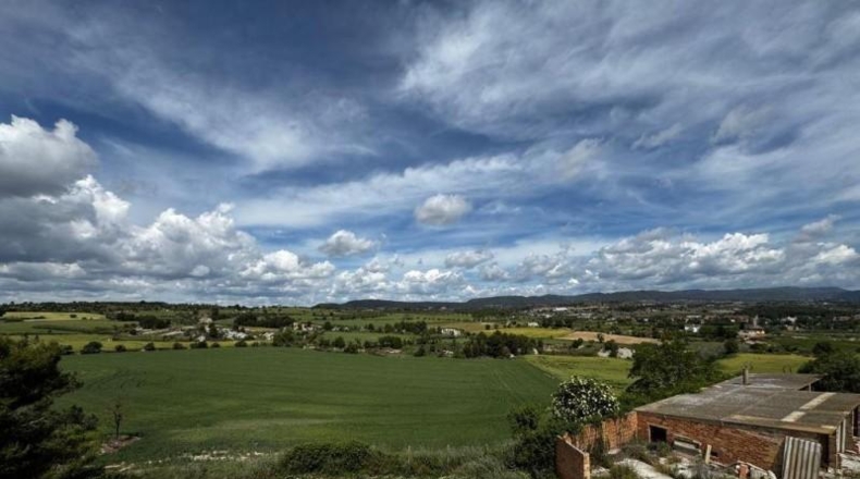 Barcelona - Santa Margarida de Montbui - 19100m2
