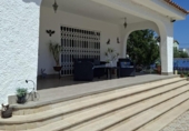 Chalet independiente con terreno en venta en la España, Vinaròs, ref: TR417091 foto