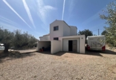 Xalet independent amb terreny en venda a la España, l'Ampolla, ref.: TR417095 foto