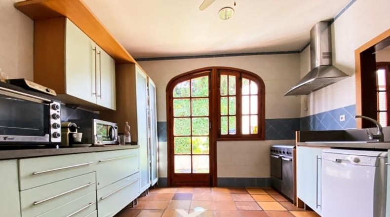 Sevilla - Alcalá de Guadaíra - 1080m2