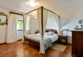 Chalet independiente con terreno en venta en la España, Inca, ref: TR356093 foto