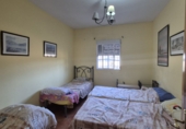 Chalet independiente con terreno en venta en Badajoz ref: TR417102 foto