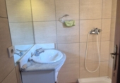 Chalet independiente con terreno en venta en Badajoz ref: TR417102 foto