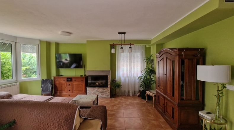 Cantabria - Vioño de Piélagos - 240m2
