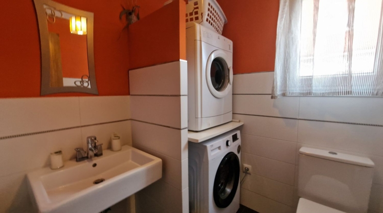 Cantabria - Vioño de Piélagos - 240m2