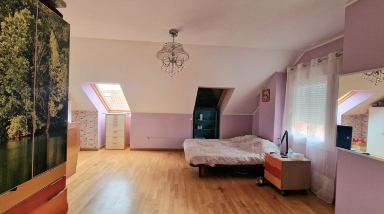 Cantabria - Vioño de Piélagos - 240m2
