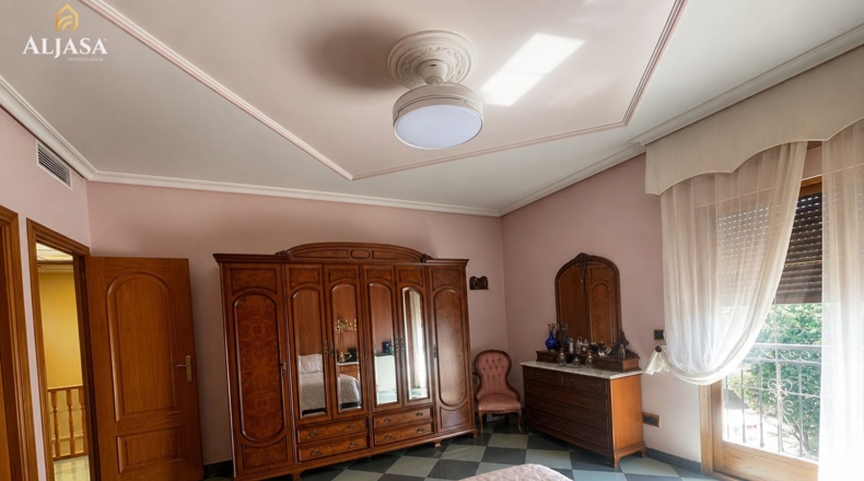 Хаэн - Torredonjimeno - 402m2