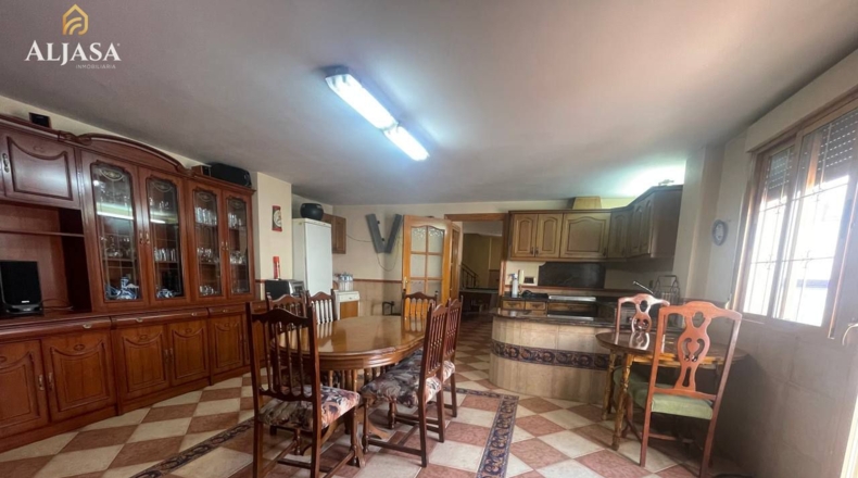Хаэн - Torredonjimeno - 402m2