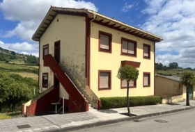 Lugo de Llanera 400&nbsp;m²