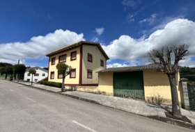 Lugo de Llanera 400&nbsp;m²