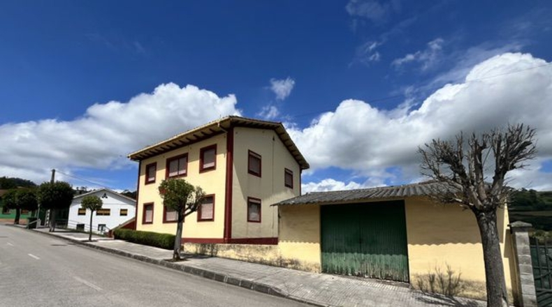 Астурия - Lugo de Llanera - 400m2