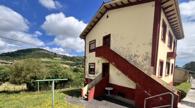 Астурия - Lugo de Llanera - 400m2