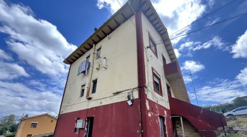 Астурия - Lugo de Llanera - 400m2