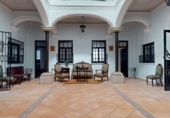 Chalet independiente con terreno en venta en Villafranca de los Barros ref: TR417114 foto