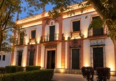 Chalet independiente con terreno en venta en Villafranca de los Barros ref: TR417114 foto