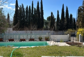 Jaén 2200&nbsp;m²