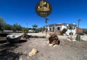 Village house for sale in Martos ref: TR417134 photo