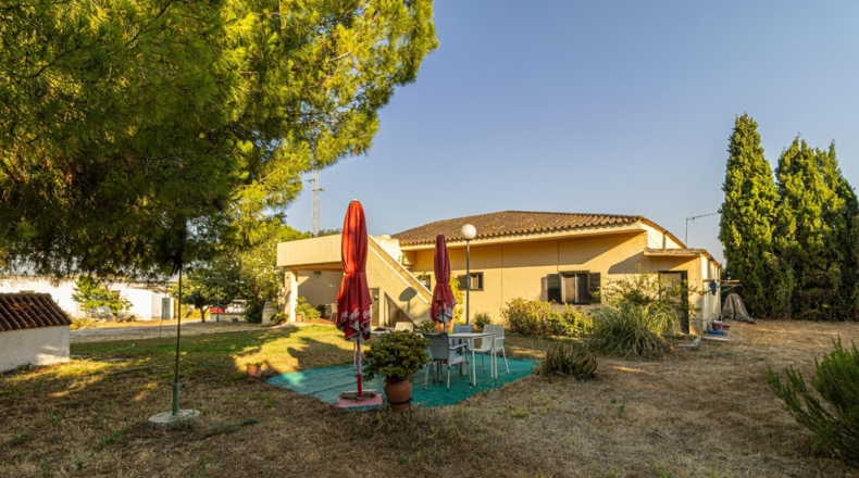 Кадис - Jerez de la Frontera - 2100m2