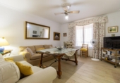Chalet independiente con terreno en venta en Jerez de la Frontera ref: TR417143 foto