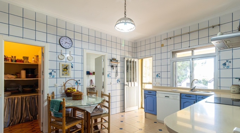 Кадис - Jerez de la Frontera - 2100m2