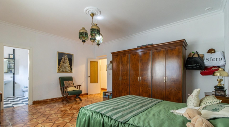 Кадис - Jerez de la Frontera - 2100m2