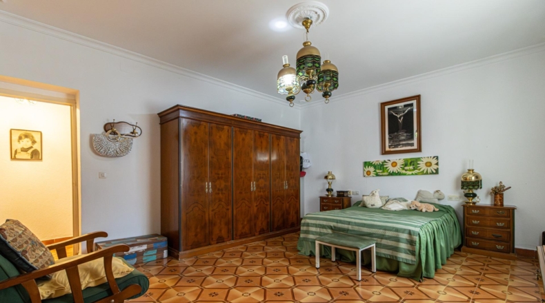 Кадис - Jerez de la Frontera - 2100m2