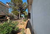 Chalet independiente con terreno en alquiler en la España, Calvià, ref: TR417270 foto