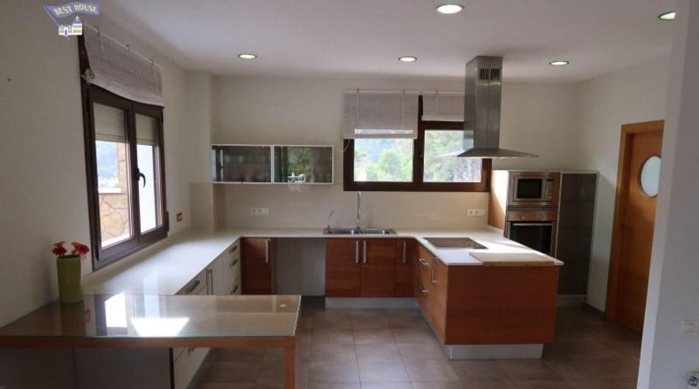 Barcelona - Vallirana - 1760m2
