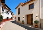 Casa de pueblo en venta en la España, Chimeneas, ref: TR417156 foto