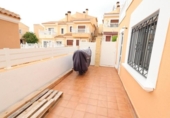 Chalet independiente con terreno en venta en la España, Orihuela, ref: TR417230 foto
