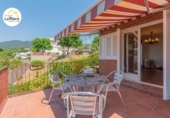 Chalet independiente con terreno en venta en la España, Sant Iscle de Vallalta, ref: TR414869 foto