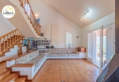 Chalet independiente con terreno en venta en la España, Sant Iscle de Vallalta, ref: TR414869 foto