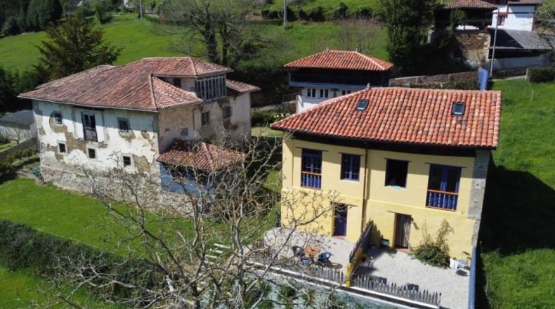 Asturias - Правиа - 7000m2
