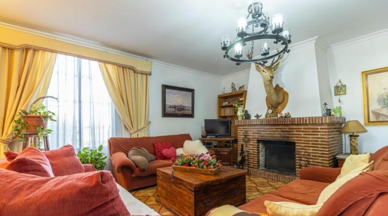 Кадис - Jerez de la Frontera - 2100m2