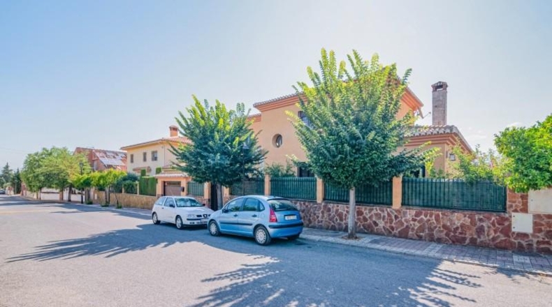 Granada - Dílar - 520m2